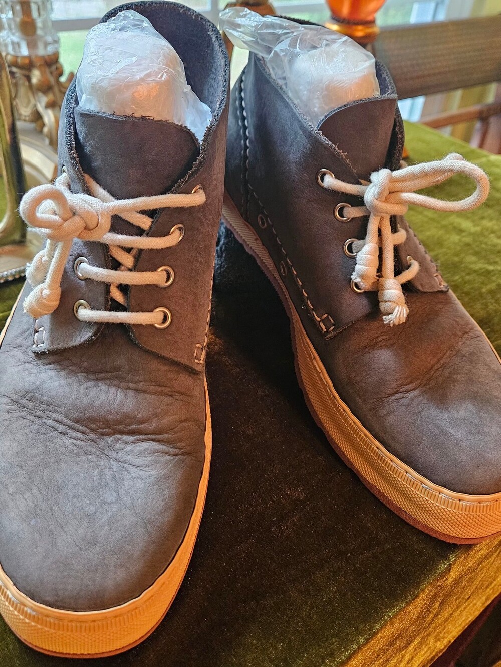 Barleycorn Italy Men's 9.5 Grey Nubuck Leather Chukka Boots Vibram EUC